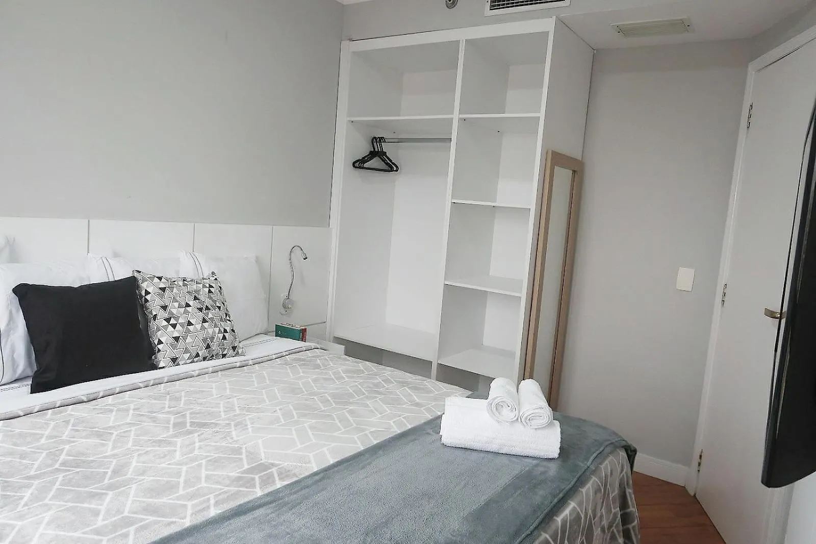 Lunare Suites Pinheiros 圣保罗 公寓